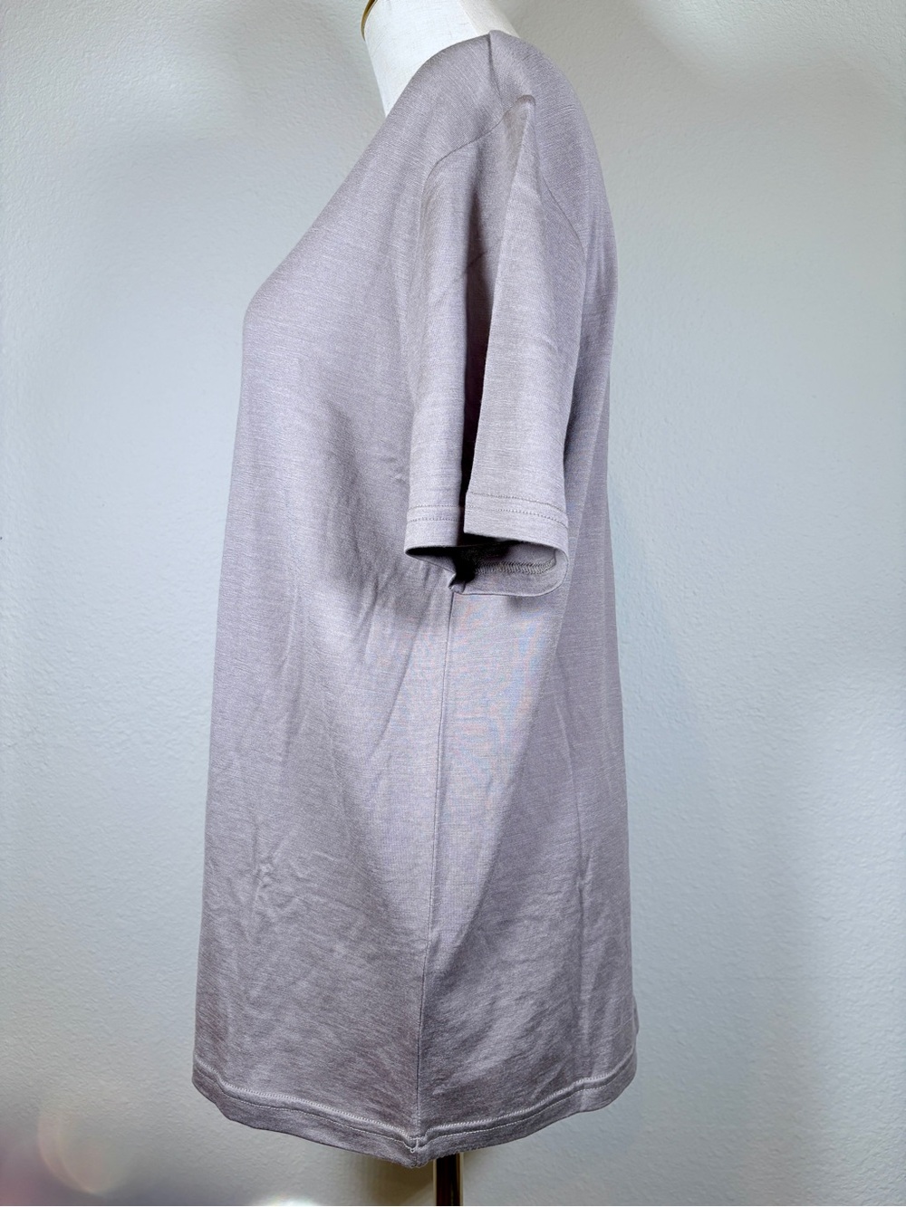 Unbound Merino Basic Crew Neck Tee Size Medium - Picture 2 of 9